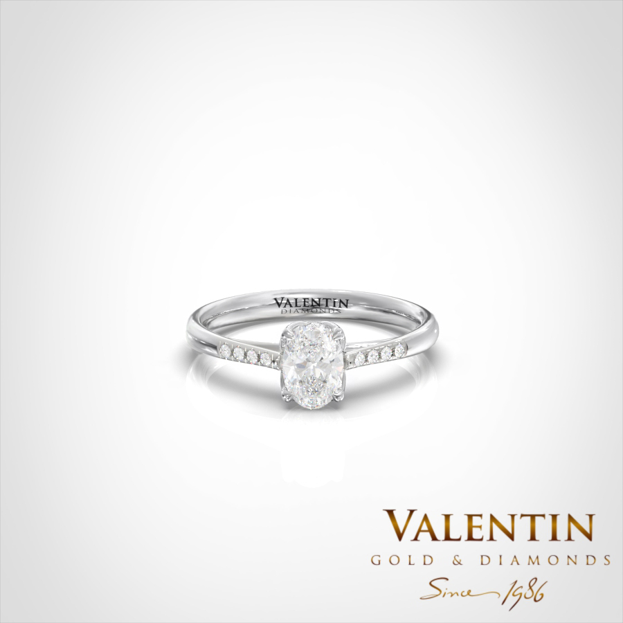 4761 Oval Amor Diamond White 2