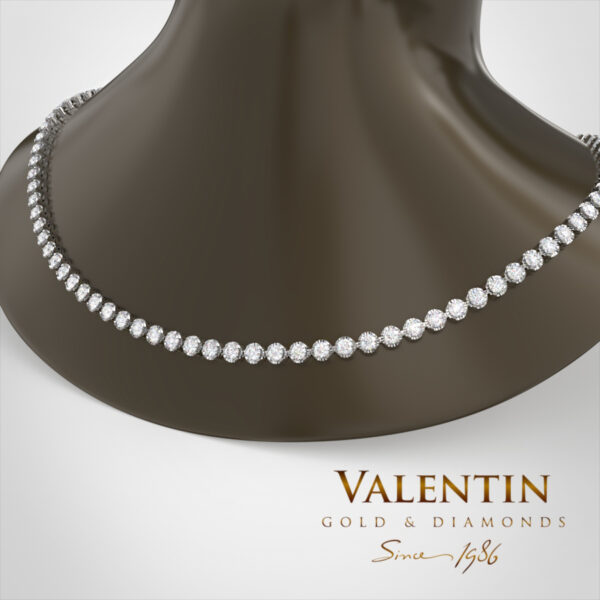 8357 necklace White