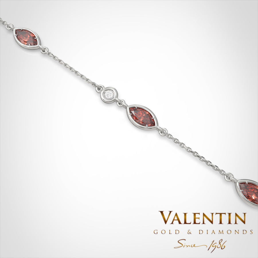 8342 3 Garnet Big White