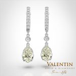 7630 White Gold Yellow Pear